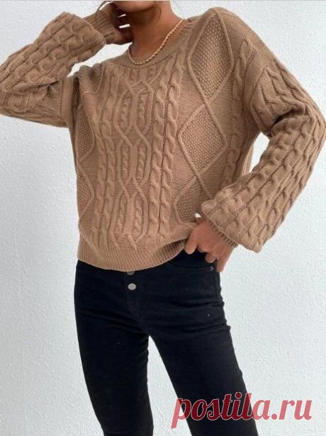 Джемпер с "косами" от интернет-магазина Шайн: самое популярное сочетание узоров Араны и "жгуты" часто встречаются вместе в трикотажных изделиях. Сегодня рассмотрим ещё один вариант и сделаем 2 схемы.