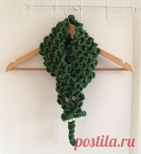 Crocodile Scarf Head | Cult of Crochet