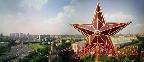 Сегодня исполняется 80 лет с тех пор, как первая рубиновая звезда появилась на башнях Московского Кремля / История цивилизаций!
