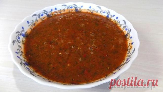 Соус из свежих помидор остренький без варки Представляю вашему вниманию свой видео рецепт приготовления вкусного остренького кисло-сладкого соуса. Этот соус я готовлю из свежих помидор и подаю его к различным вторым блюдам. Также такой соус я и...