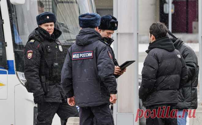 «Ищите дирижера»: в чем политики и социологи подозревают ЧВК «Рёдан». С чего началась ЧВК «Рёдан», за что выступают ее участники, почему драки начали происходить одновременно в нескольких соседних странах, если это политтехнологический эксперимент, то в чем его смысл — разбирался РБК