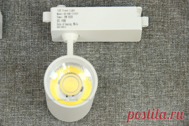 Купить светильник оптом Жуковка
http://ensvet.ru/catalog/trekovye-svetilniki