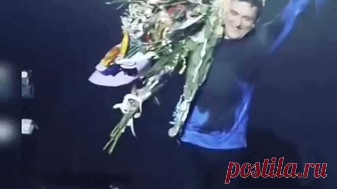 НАРОДНЫЙ, НАРОДОМ ЛЮБМЫЙ ЮРА ШАТУНОВ❤️ Вот что значит, что человек не зазвездился, ЧЕЛОВЕК с БОЛЬШОЙ БУКВЫ! СВЕТЛАЯ ПАМЯТЬ 🙏