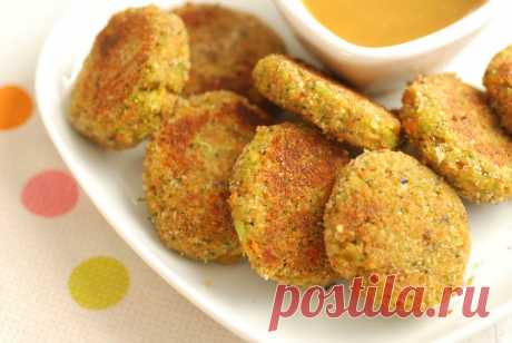 Veggie Nuggets - Real Mom Nutrition These kid-friendly Veggie Nuggets are packed with flavor and good nutrition.