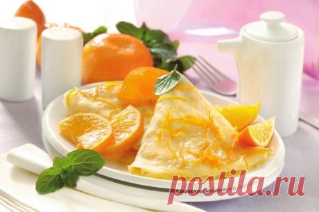 🍳Блины и оладьи на масленицу🍳

Блинчики «Сюзетт».

Эти классические французские блинчики Сюзетт не оставят никого равнодушным, даже если кто-то не особо любите блины. Особенно, если подать их с шариком ванильного мороженого. Для взрослых можно приготовить этот десерт с ликером &quot;Гран-Марнье&quot;, &quot;Куантро&quot; или &quot;Лимончелло&quot;, а в детском варианте от алкоголя следует воздержаться.

Общее время готовки – 0 часов 50 минут