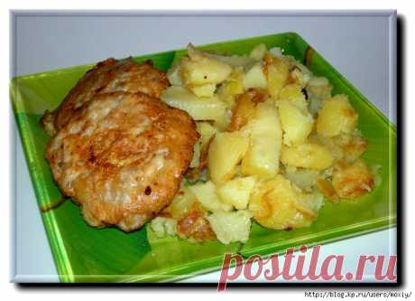 Картошка с отбивными из фарша
