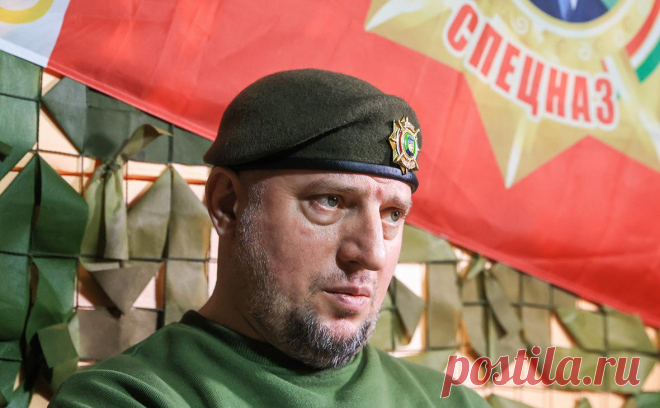 Алаудинов отреагировал на драку у бассейна с участием уроженца Чечни. Замначальника главного военно-политического управления Минобороны, командир спецназа «Ахмат» и генерал-лейтенант Апти Алаудинов осудил участников драки в бассейне в Луганске, записанное им видеообращение опубликовано в телеграм-канале.