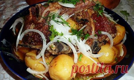 Картошка с мясом по технике плова