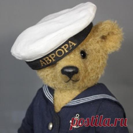 Бескозырка белая