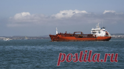 Посол: планы Дании блокировать проход танкеров с нефтью из России незаконны. Российский посол в Копенгагене Владимир Барбин заявил, что планы властей Дании блокировать проход танкеров с нефтью из России в датских проливах нарушают международное право и являются незаконными. Читать далее
