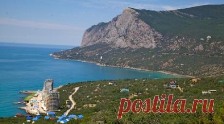 Яхта с пассажирами получила пробоину при столкновении с затопленным судном у берегов Крыма. У берегов Крыма яхта с пассажирами на борту получила пробоину, сообщает погрануправление ФСБ. Читать далее