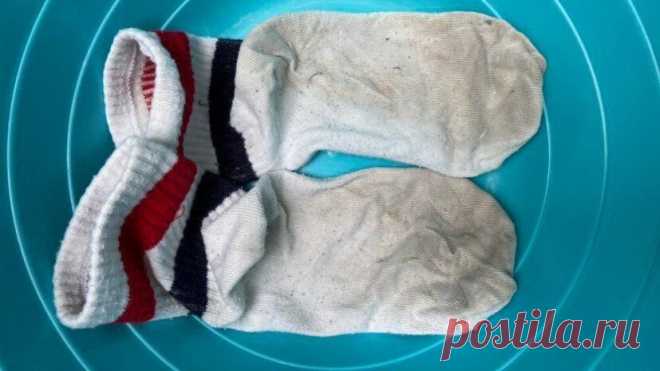 Попробовала кучу способов отбеливания, но только этот реально помог: нужен всего 1 ингредиент Как восстановить белизну, используя всего одну таблетку для посудомоечной машины