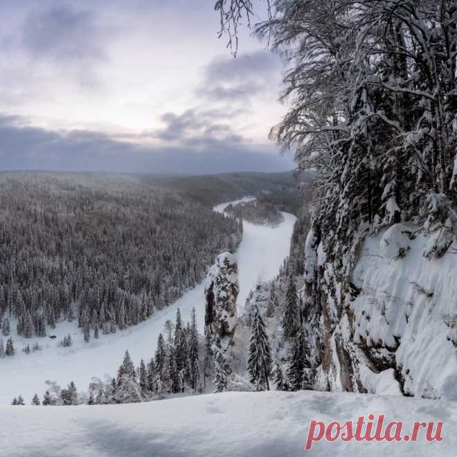 Чёртов палец и виды на реку Усьва, Пермский край
©️ Фото: Андрей Малыгин