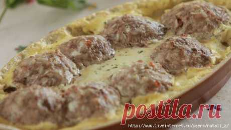 «Ежики» из мяса и риса с сыром