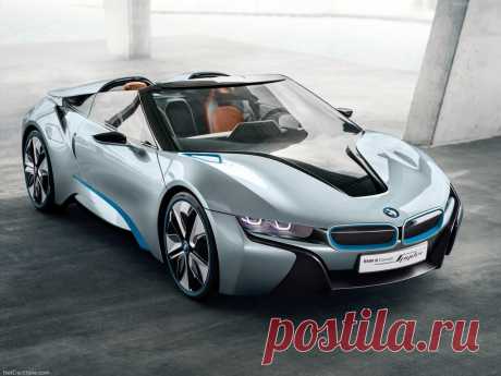 Смотри! BMW I8 Spyder 2018 года Нельзя говорить, что недавняя модель I8 не была невероятным прорывом. Красивый дизайн, отличные технические характеристики и удобный салон поставили на дан