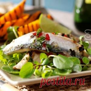 СКУМБРИЯ В МАРИНАДЕ ИЗ ТРАВ, УКСУСА И ОВОЩЕЙ - МирТесен