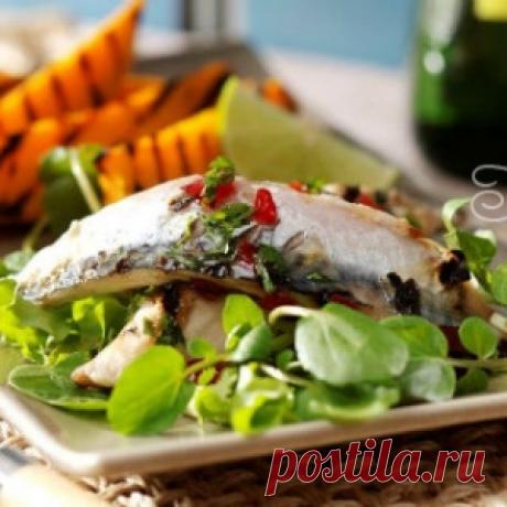 СКУМБРИЯ В МАРИНАДЕ ИЗ ТРАВ, УКСУСА И ОВОЩЕЙ - МирТесен