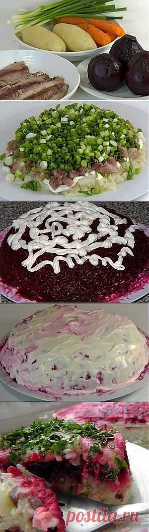 Традиционная селедка под шубой |Селедка под шубой, это русское блюдо, которое, кстати говоря, стало популярно во всем мире, спросите любого «забугорного» кулинара, какие блюда русской кухни он знает, и это обязательно будут: щи, борщ, блины с икрой и селедка под шубой.