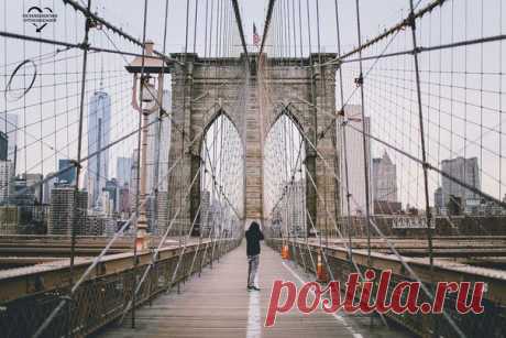 Как же трудно и печально жить в обществе, где скромность является предметом насмешек, религия - отсталостью от жизни, а стыдливость - неуверенностью в себе. / Слабый пол!