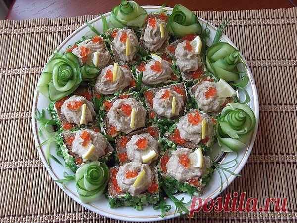 Закуска — «селедка по-киевски».