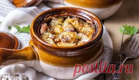Мясо в горшочках с картошкой в духовке - самые вкусные рецепты На этот раз хочу рассказать, как я готовлю мясо в горшочках с картошкой в духовке. Я испробовала много разных вариантов, пока искала
