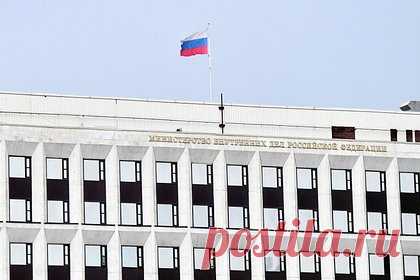 МВД России объявило в розыск трех генералов ВСУ. Министерство внтренних дел России объявило в розыск по уголовной статье трех украинских генералов, в том числе замглавнокомандующего Вооруженных сил Украины Евгения Мойсюка, которого считает причастным к обстрелам Донбасса. По какой статье разыскивается Мойсюк, не уточняется.