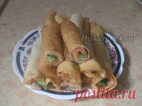 Суши из блинчиков с начинкой из сёмги с огурцом | Диета Дюкана

Тесто для блинчиков:
1 ст. л. крахмала,
1 ст. л. глютена (сейтан),
1 яйцо,
1 пак. с/з,
12 ст. л. молока (у меня 1 %),
соль по вкусу (я не добавляю),
масло - разрешенное количество,
пару капель ароматизатора на ваш вкус. 

примерно 8-10 блинчиков получаются.

Для начинки: 
1-2 огурца (я покупаю маленькие огурцы самые вкусные на мой взгляд),
сёмга кусочками в собственном соку (я покупаю уже тоненько нарезанную).