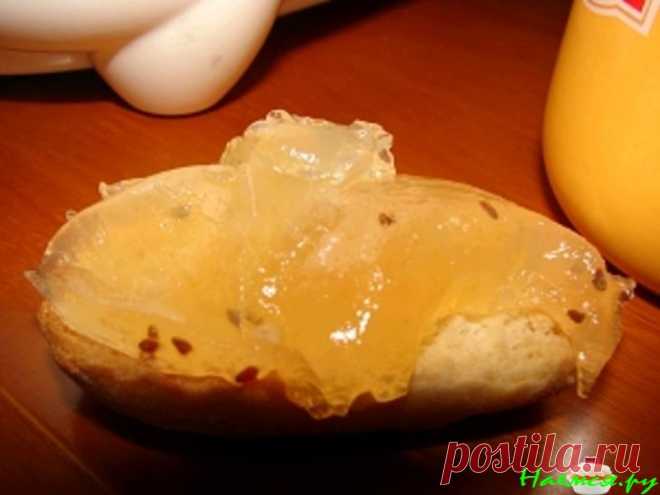 Варенье из крыжовника с зелёным чаем
