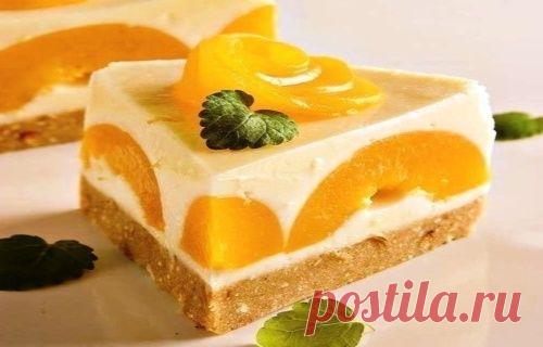 ПЕРСИК С ЙОГУРТОМ !!!  **Печенье -бисквит 150г, сл/масло 100г. *Начинка: персик 600г, йогурт 450г, сливки густые 250г, желатин 1ст, сахар 100г, лимон 1шт -сок и цедра.  *В холод: на 3-4часа. *Быстро, нежно и вкусно!  //Смачно