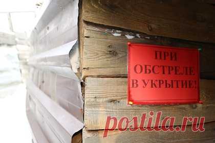 В Донбасс прибыли добровольцы из Крыма. Передовая группа добровольцев из Крыма прибыла в Донбасс для оказания помощи жителям Донецкой и Луганской народных республик, заявил координатор комитета «Россия — Донбасс» Андрей Козенко. По его словам, волонтеры уже находятся в самопровозглашенных республиках и «содействуют защите их права на самоопределение».