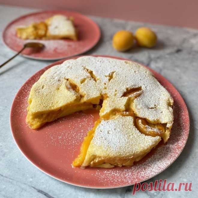 ​Заливной пирог с абрикосами