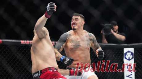 Чемпион UFC Джонс поздравил Аспинэлла с победой нокаутом над Павловичем. Чемпион Абсолютного бойцовского чемпионата (UFC) в тяжёлом весе Джон Джонс поздравил Тома Аспинэлла с досрочной победой над Сергеем Павловичем на нью-йоркском турнире UFC 295. Читать далее