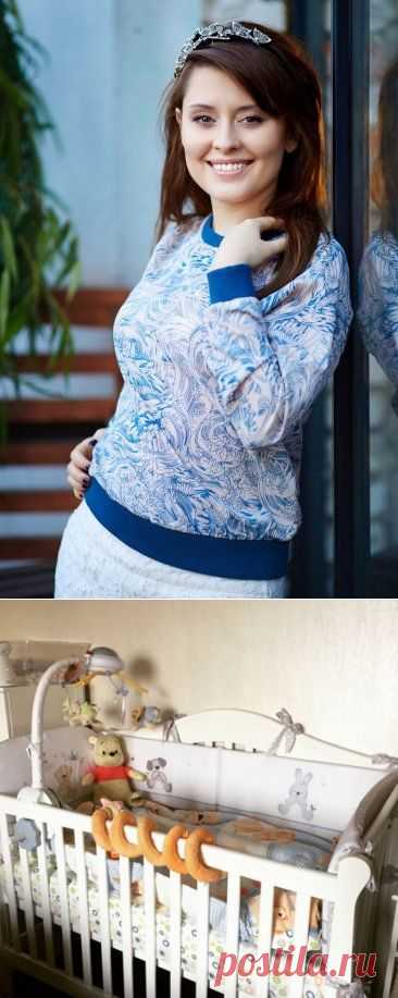 Мария Кравченко родила дочь Викторию... Звезда Comedy Woman Мария Кравченко приходит в форму после родов... Звезда Comedy Woman Мария Кравченко стала мамой две недели назад. Теперь артистка взялась за фигуру и кожу лица...