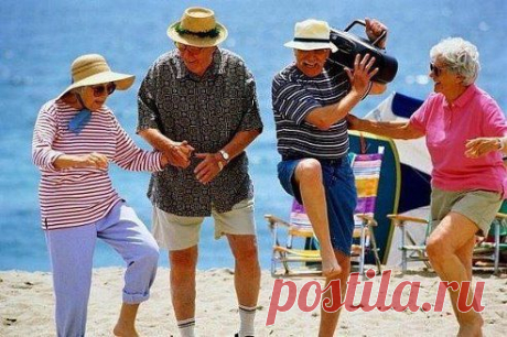 Александр: В одном мгновенье видеть Вечность, Огромный Мир в зерне песка, в единой горсти Бесконечность, и Небо в чашечке цветка.....