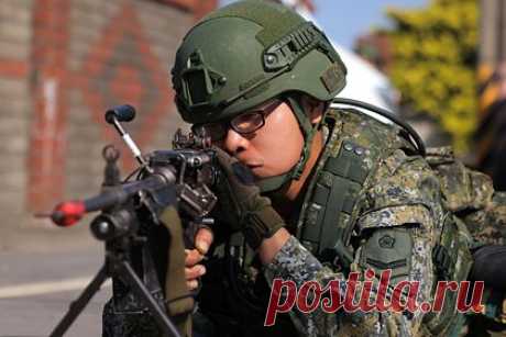 США не увидели непосредственного риска вторжения Китая на Тайвань. Пока что США не видят непосредственной угрозы вторжения Китая на Тайвань, однако Вашингтон в любом случае готов защищать остров в случае необходимости. С таким заявлением выступил министр ВВС США Фрэнк Кендалл: «Задумывая агрессивные действия, которые будут касаться и США, любой совершает очень серьезную ошибку».