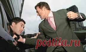 Как разговаривать с мудаками 
После одного из самых отвратительных дней в моей жизни по дороге домой я сосредоточенно думал о свалившихся на меня неприятностях и вел машину на автопилоте. К несчастью для меня, все это происходило в крайне опасный для Калифорнии час пик. В какой-то момент я случайно подрезал пикап, в котором сидел здоровяк с женой ...