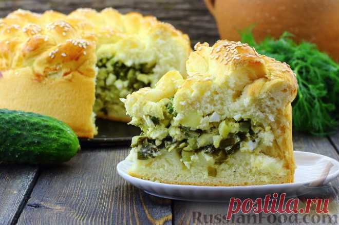 Рецепт: Пирог с солеными огурцами на RussianFood.com