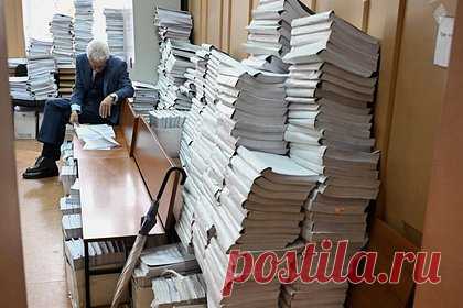 На счету российского экс-полицейского нашли 54 миллиона рублей