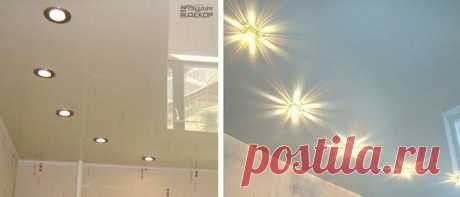 Как расположить светильники на потолке 💡 Перед тем, как размещать потолочные светильники, важно определиться со схемой их расположения. При этом важно учитывать тип потолочной поверхности и вид устанавливаемого светильника. Схемы расположения осветительных приборов Наиболее часто в качестве основного света подбирается красивая люстра, подвесной или навесной светоприбор. В таком случае дополнительное освещение обеспечивается точечными светильниками, расположенными над функциональными зонами…