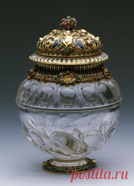 tDxxwruUNJ0.jpg (564×779)