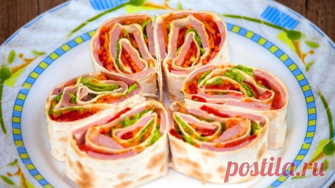 Закуска в лаваше с ветчиной и морковью по-корейски - Простые рецепты Овкусе.ру