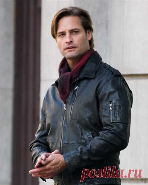 Джош Холлоуэй