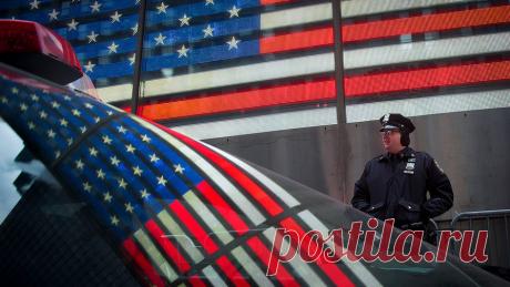 Установлена личность устроившего стрельбу в Невадском университете. Полиции Лас-Вегаса установила личность человека, который устроил стрельбу в Невадском университете. Им оказался 67-летний профессор, сообщает телеканал CNN со ссылкой на источник в правоохранительных органах. По его информации, стрелок ...