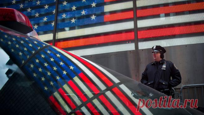 Установлена личность устроившего стрельбу в Невадском университете. Полиции Лас-Вегаса установила личность человека, который устроил стрельбу в Невадском университете. Им оказался 67-летний профессор, сообщает телеканал CNN со ссылкой на источник в правоохранительных органах. По его информации, стрелок ...