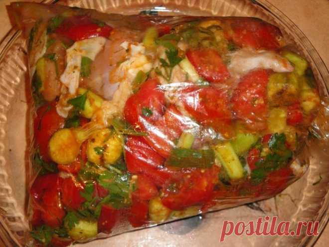 курица с помидорами и баклажанами в пакете для запекания