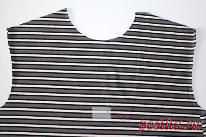 Обработка застёжки поло на трикотажных изделиях / Мастер-классы / Burdastyle