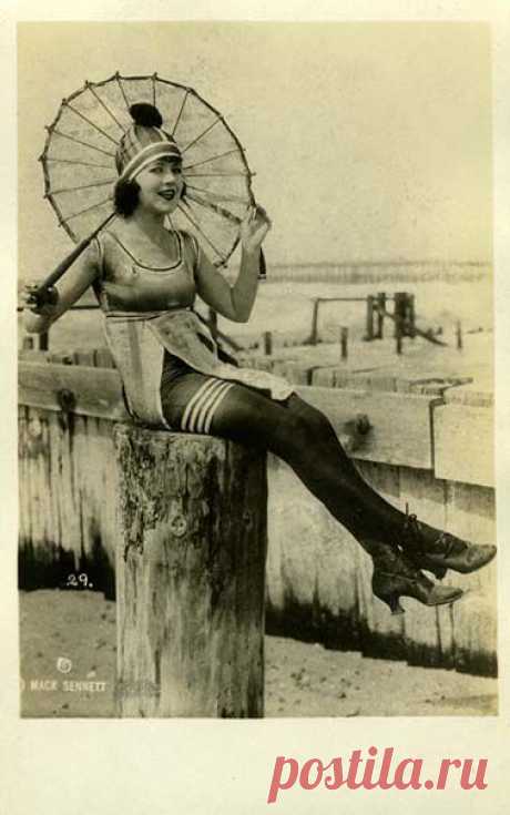 Ретро-дамы - Старинные купальные костюмы и купальщицы