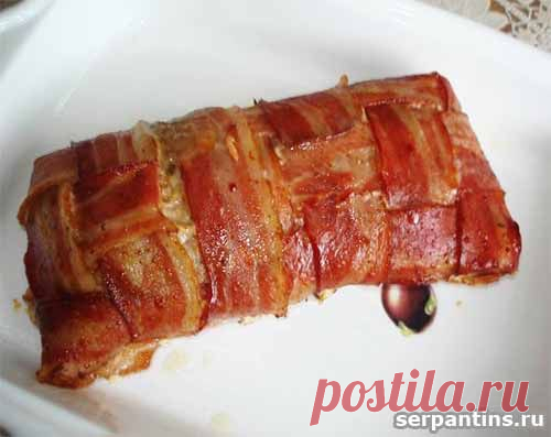 Мясной рулет в беконе