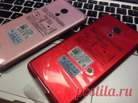 Meizu Pro 6 выпустят в розовом и ярко-красном корпусе Meizu Pro 6 был представлен больше месяца назад и вот-вот дебютирует в розничной продаже, в том числе и в России. Однако еще в апреле в сети ходили слухи, что аппарат можно будет купить не только в серебристом, сером и золотистом корпусе, но и в красном, а также розовом оттенках. Эта информация долгое время не находила подтверждения, вплоть до вчерашнего вечера. Источник из Китая опубликовал ряд фотографий, где показал расширенную цветовую…