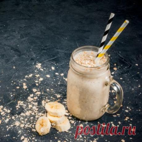 Как приготовить диетический овсяный кисель  – Диеты – Домашний Овсяный кисель занимает особое место в диетическом питании и очень полезен людям, страдающим заболеваниями желудочно-кишечного тракта. Данный продукт является мягким слабительным средством, хорошо очищающим кишечник и помогающим избавиться от лишнего веса, а также благотворно влияющим на работу почек. Предлагаем несколько рецептов полезного блюда.